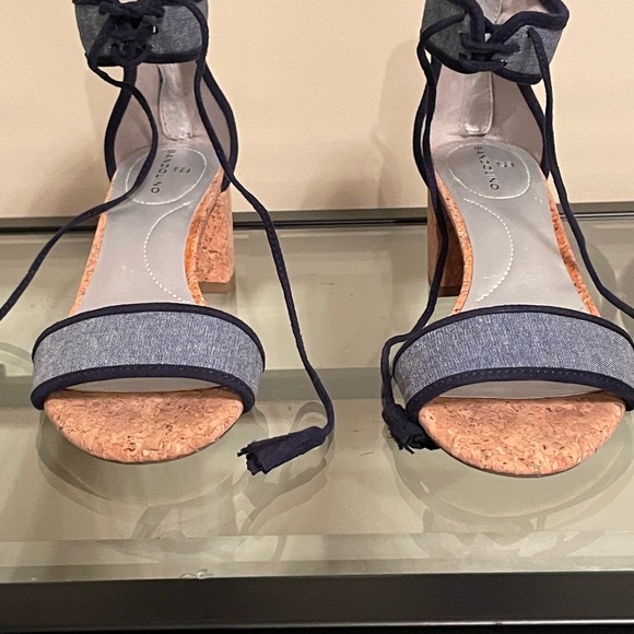 Bandolino cork/denim sandals size 7.5 - Picture 9 of 9